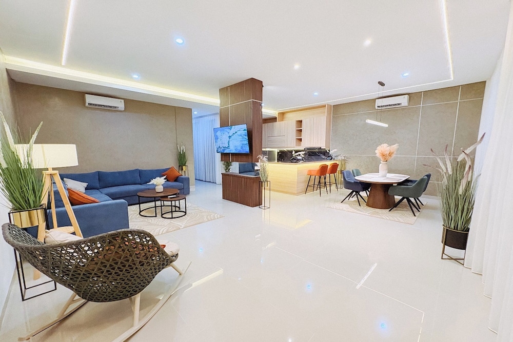 SLOKAYANA VILLAS