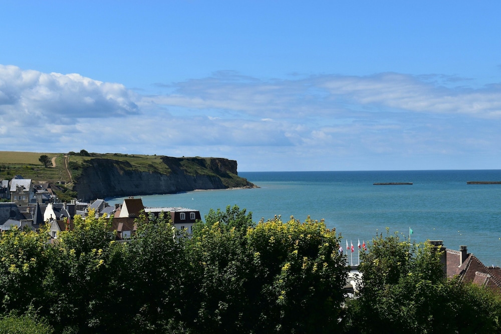Apartment in Bayeux Near D-day Beaches