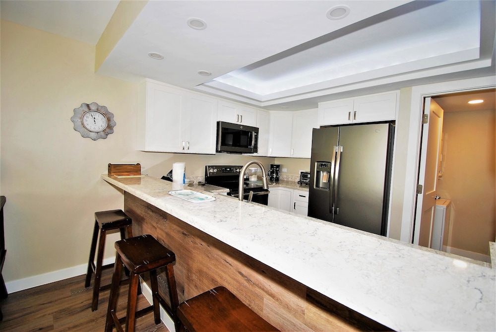 Ocean Vista Unit #1201 3 Bedroom Condo by RedAwning