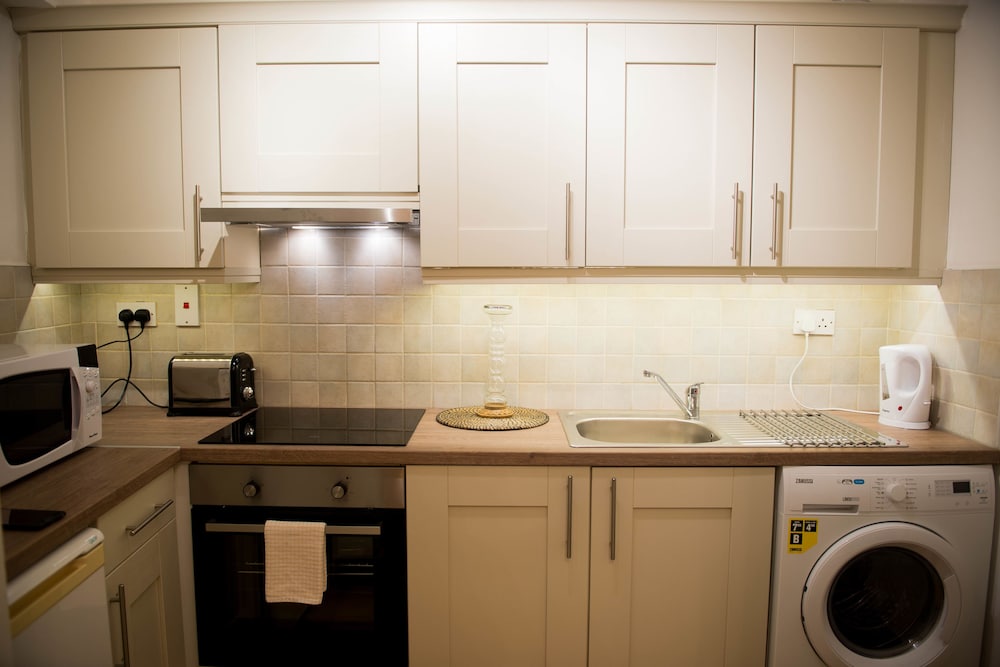 Luxury Executive Serviced Apartment