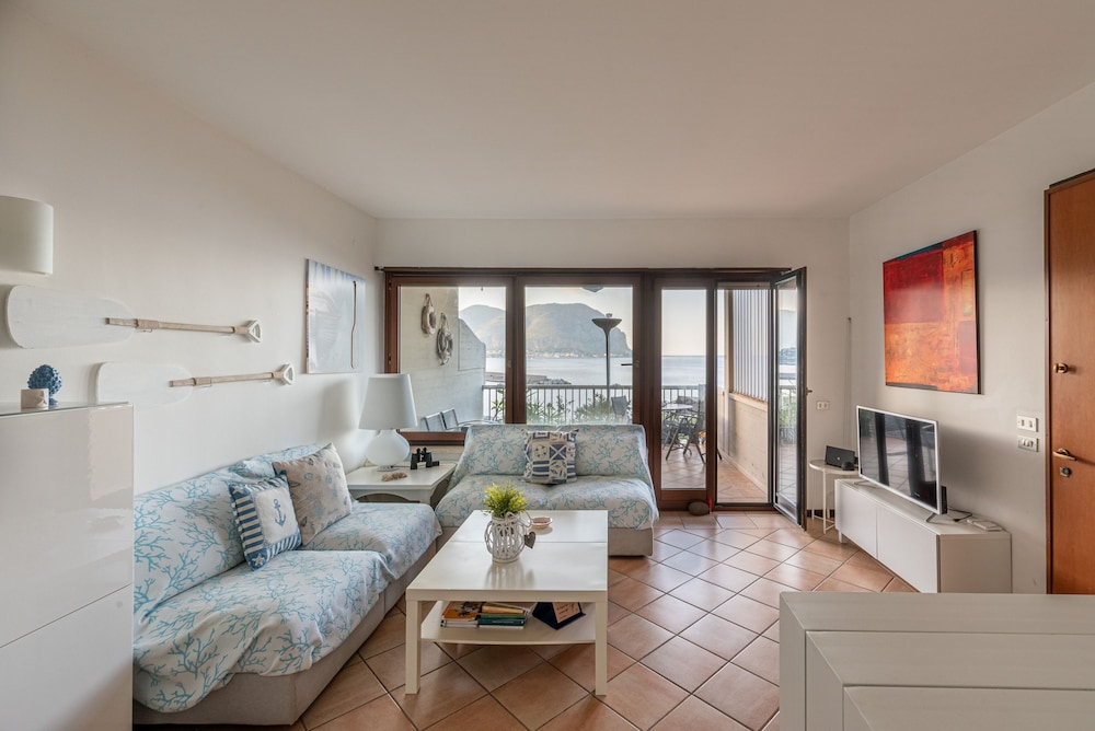 Casa Azzurra Seaview Addaura by Wonderful Italy