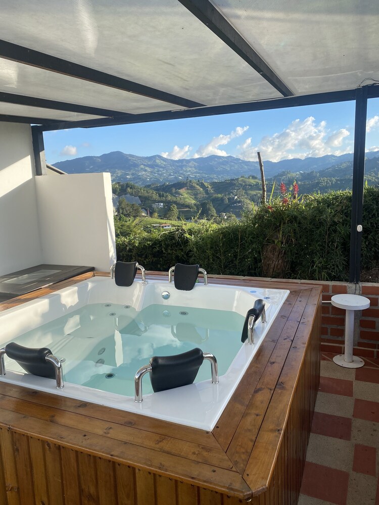 Rocksglamping