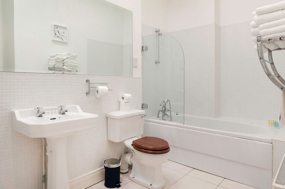 Metrostays - O'Connell Street 84-1