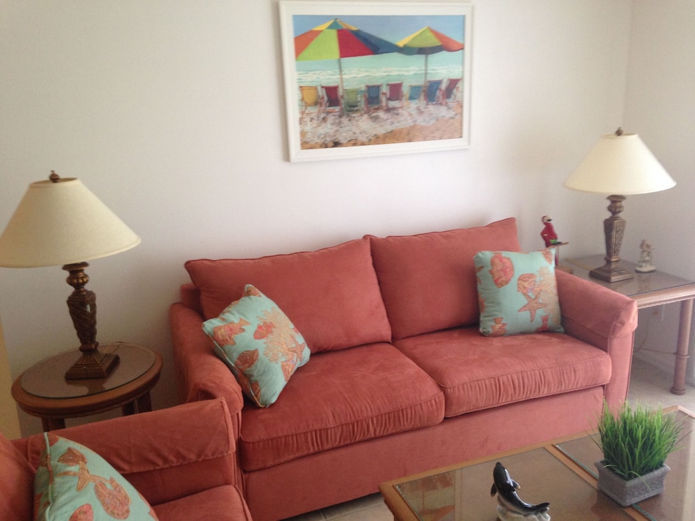 Shorewalk Vacation Villas