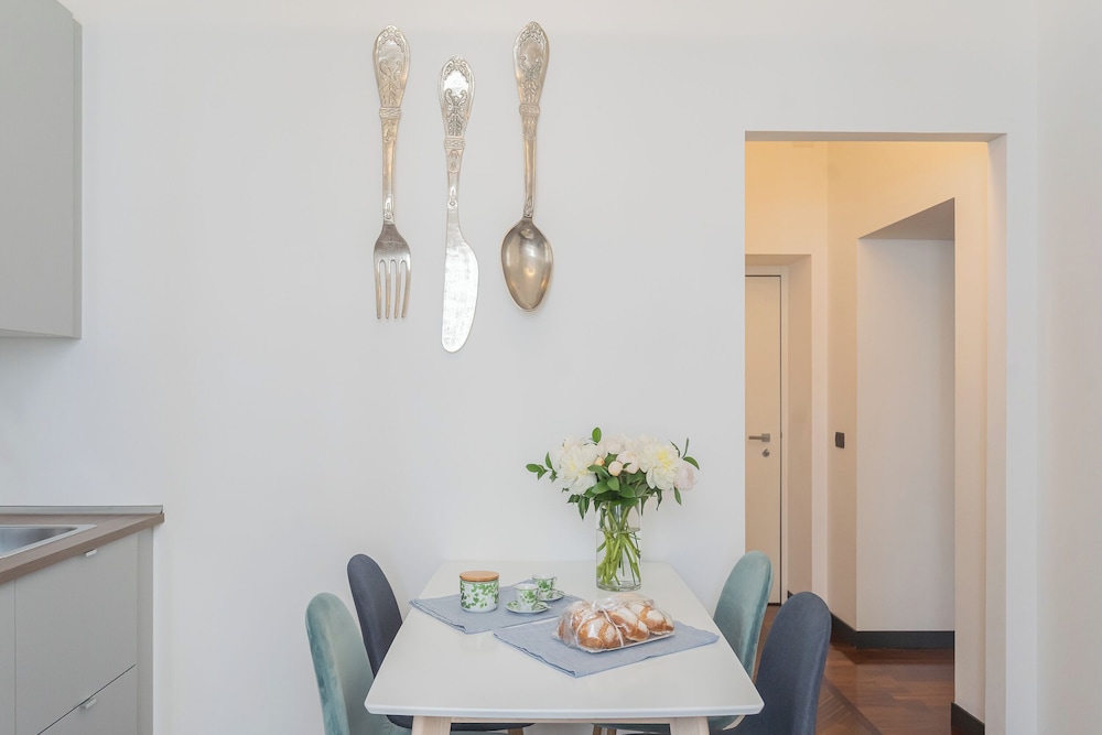 Lake Holiday Como by Rent all Como