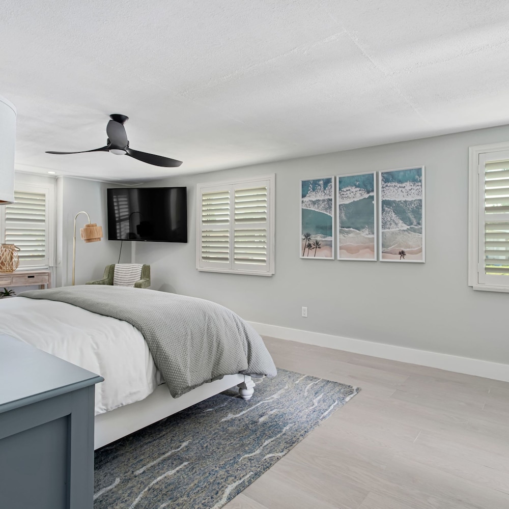 Sarasota Resort-like Living Near Siesta Key For 10