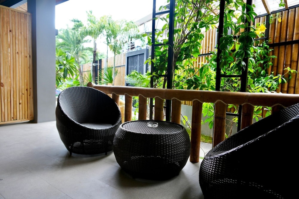 Mayfair Garden Resort
