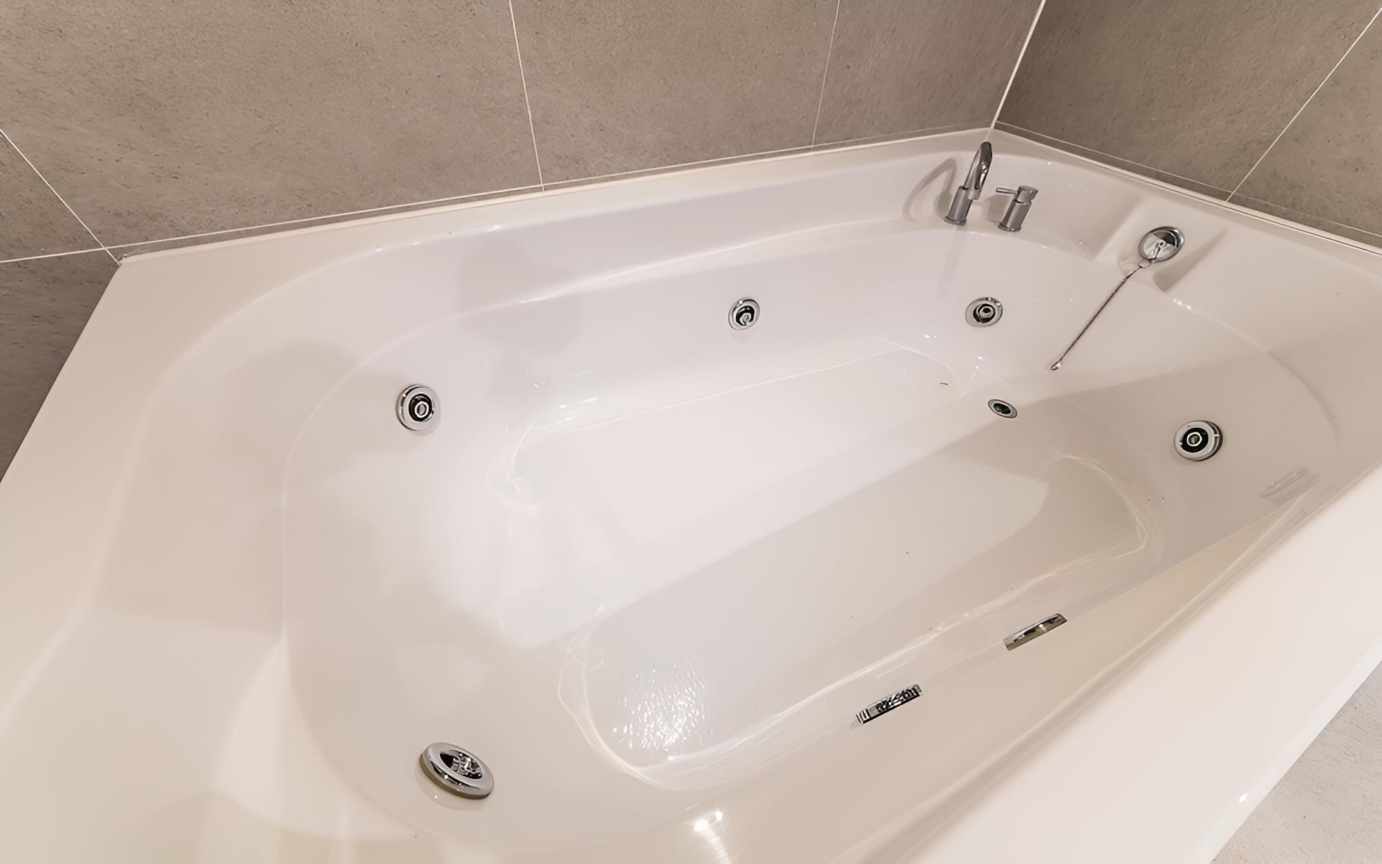 Incheon Ali Suite Hotel