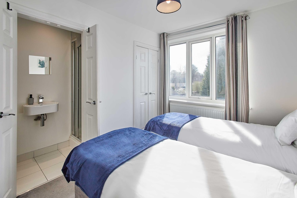Host Stay York City House