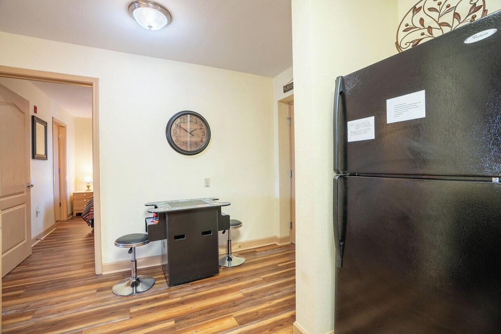 Mountain View Condo 3702