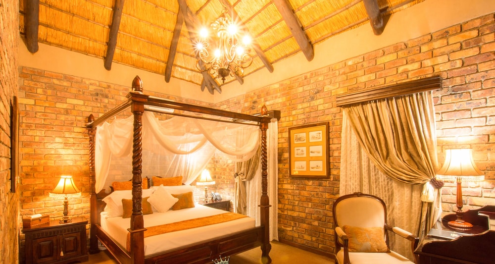 Elandela Private Game Reserve & Luxury Lodge