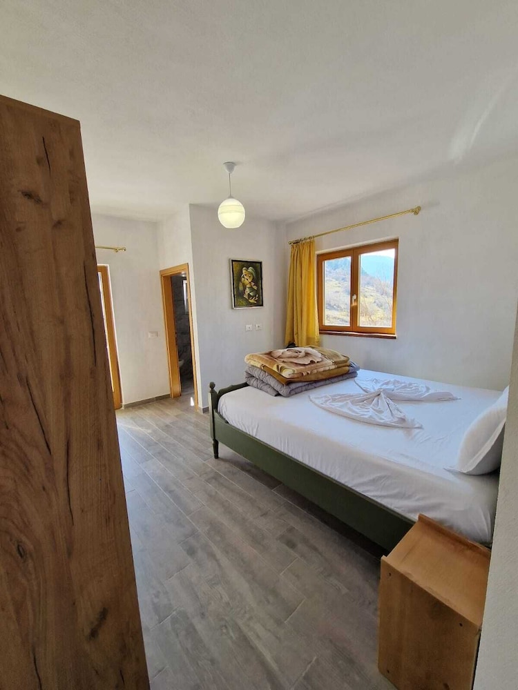 Guest House Korabi