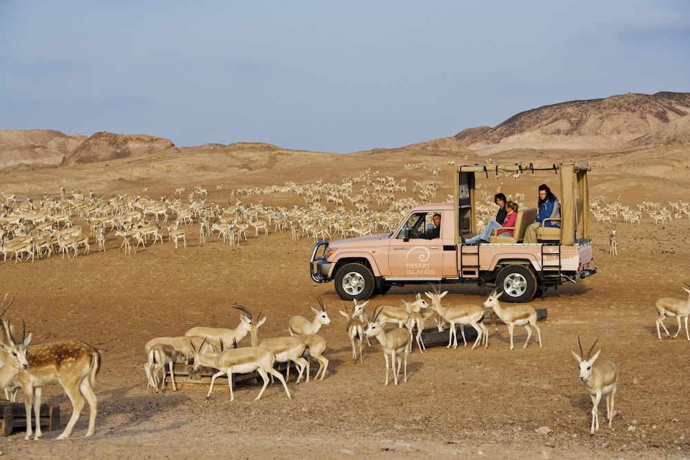 Anantara Al Sahel Villa Resort