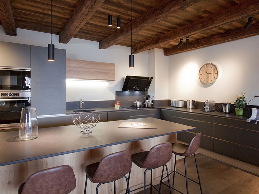 Chalet in Les Deux Alpes With Heated Pool