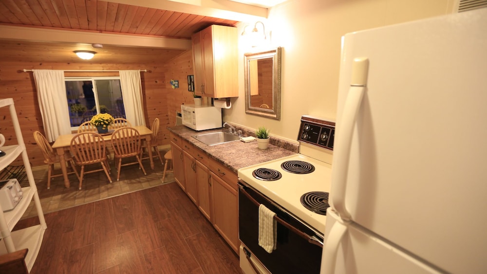 Riverfront Cottages