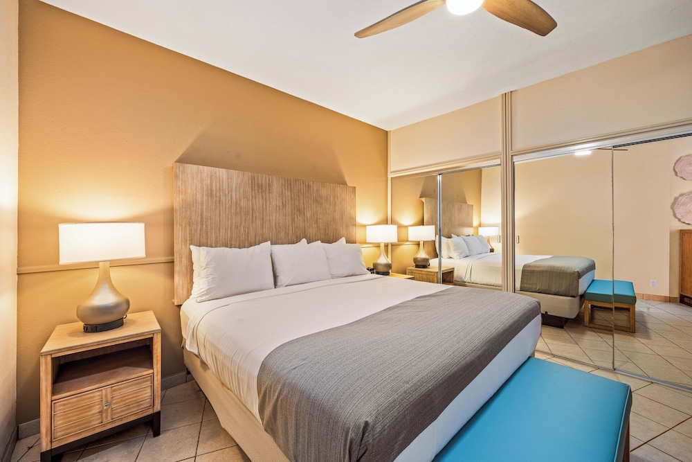 Kuleana Club - 210