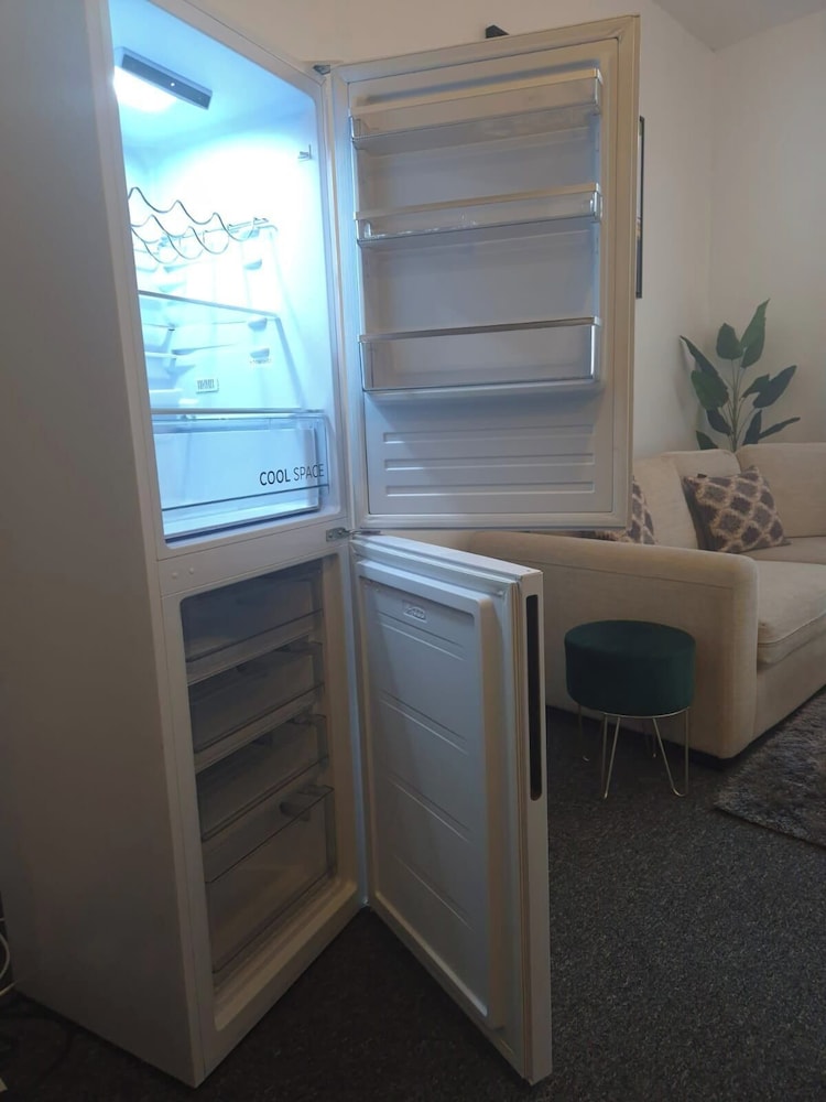 1 Bed-sleeps 2-city Centre-no Free Parking