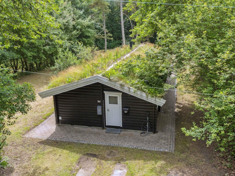 4 Star Holiday Home in Dronningmolle