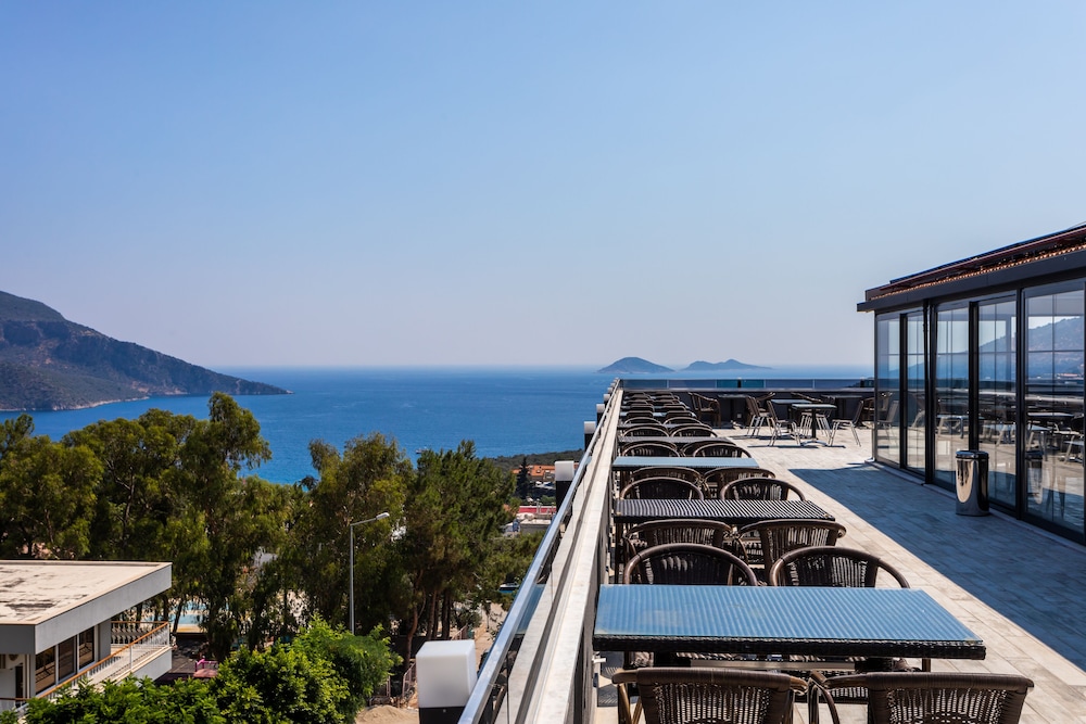 Mogons Exclusive Hotel - Image 44