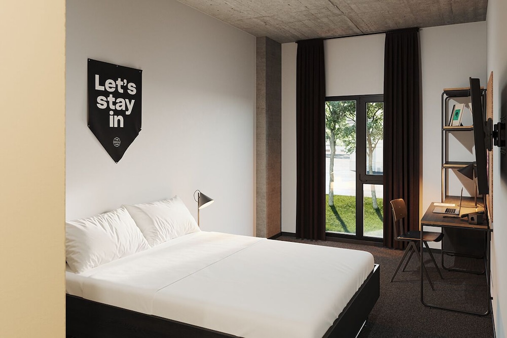 San Sebastian Vacations - The Social Hub San Sebastian - Property Image 1