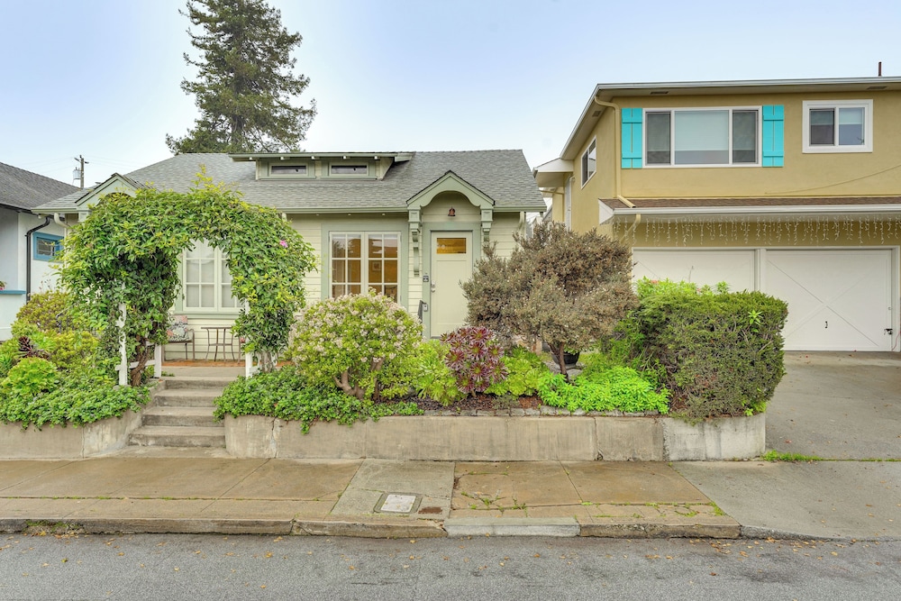 Inviting 1BR Patio Full Kitchen