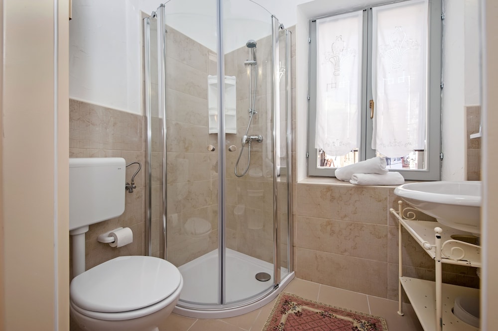 Rooms Sotto i Volti