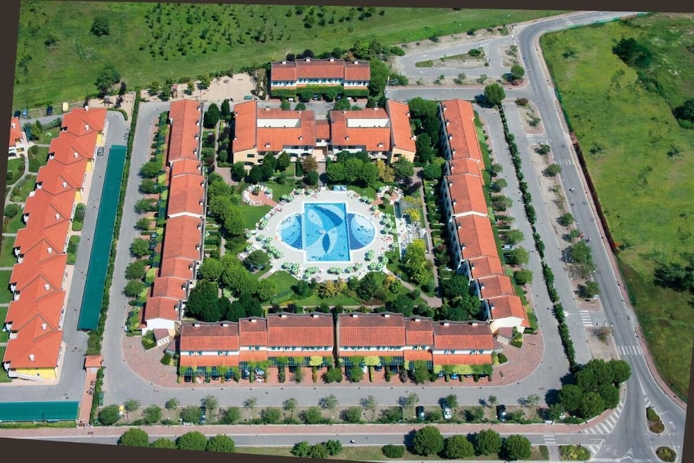 Superb House Maisonette Villaggio Marco Polo Sleeps 7 view 3