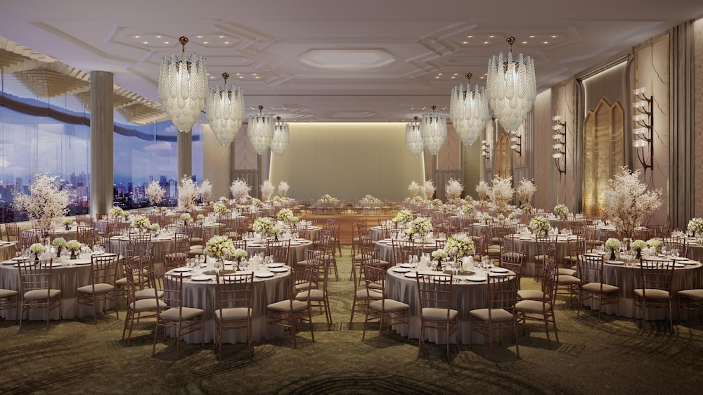 meeting & event spaces