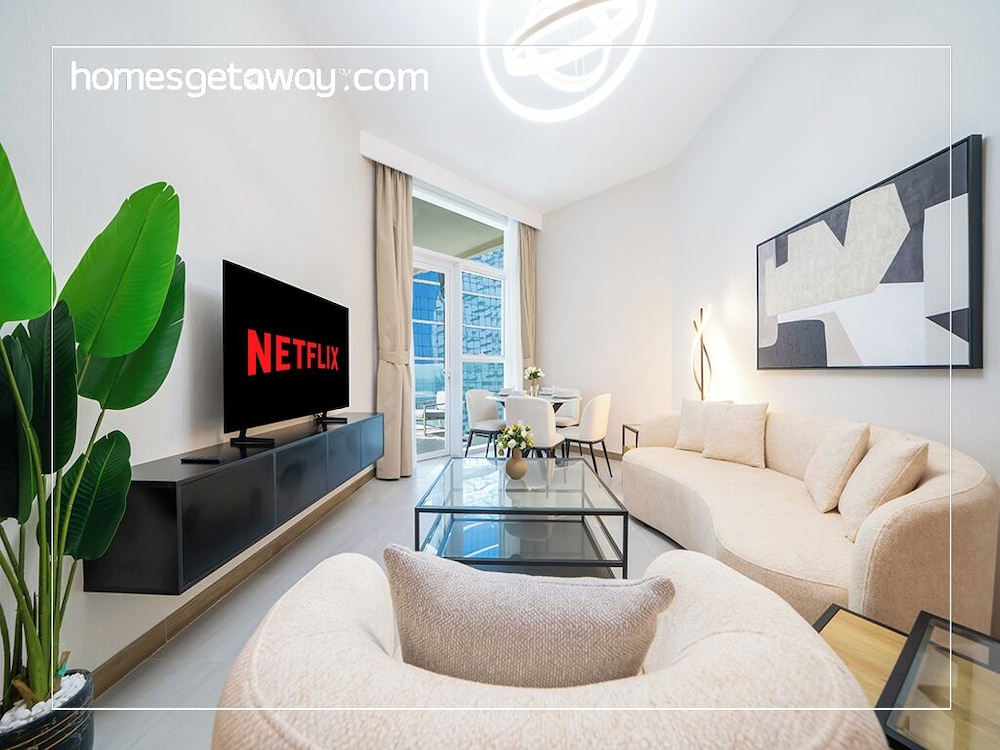 Indulge in Luxury 1BR Unit at Missoni Urban Oasis