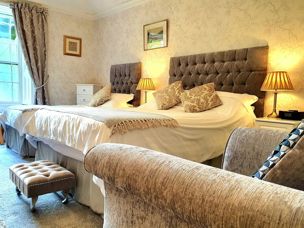 Foxghyll Country House B&B