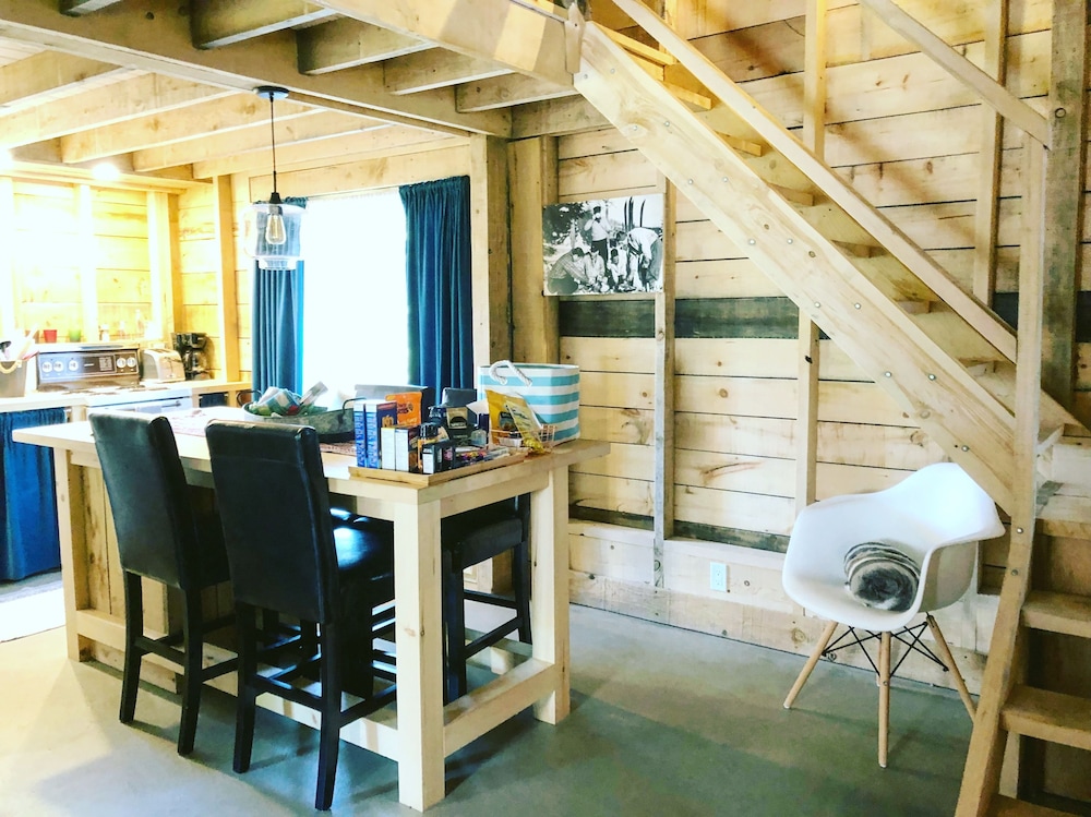 Chalets Le Village Suisse view 5