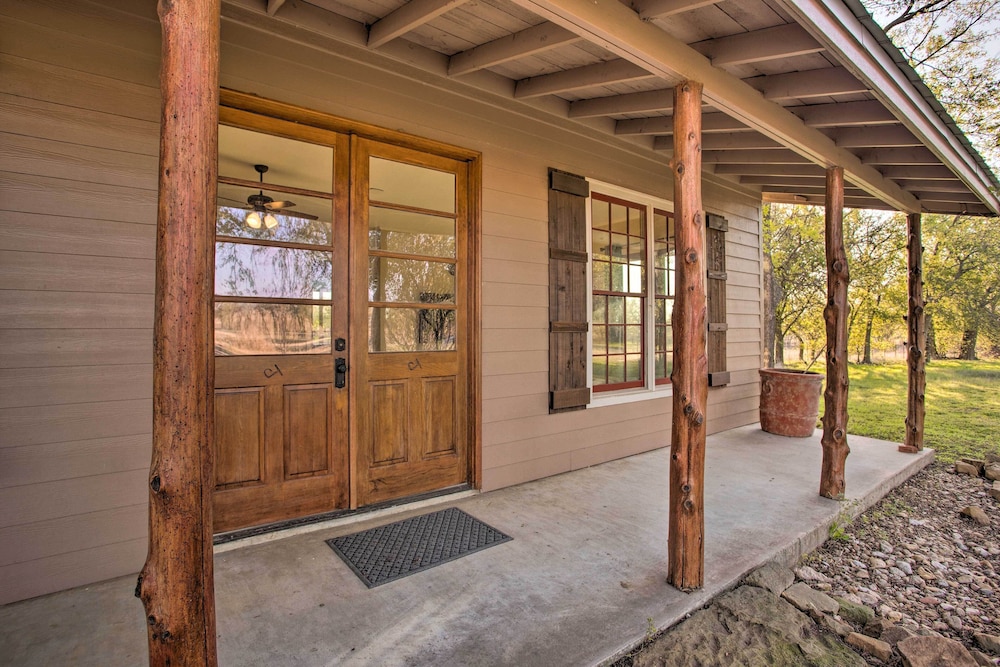 Gainesville Vacations - Charming Gainesville Retreat: Barn, Horses Welcome - Property Image 17