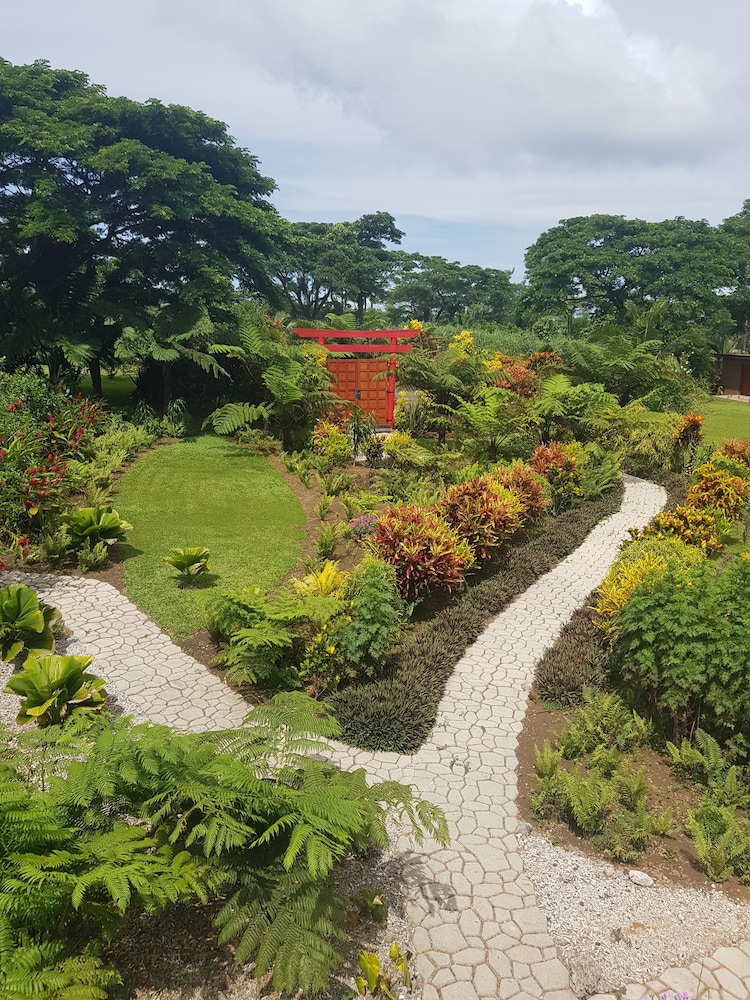 Sacred Garden Fiji - view 24