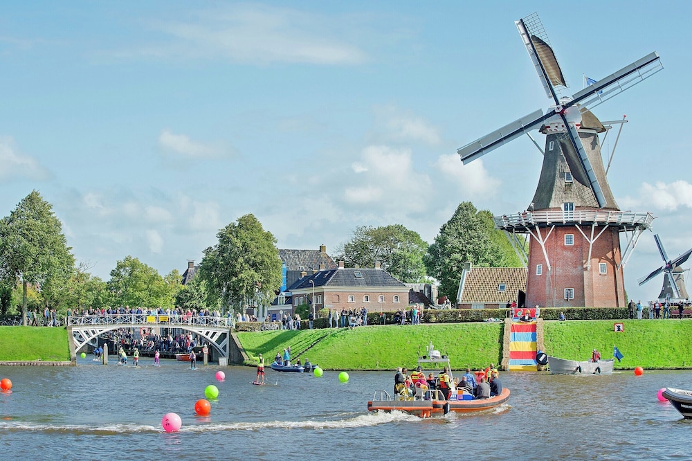 Farm Located in a Beautiful Area of Friesland view 4