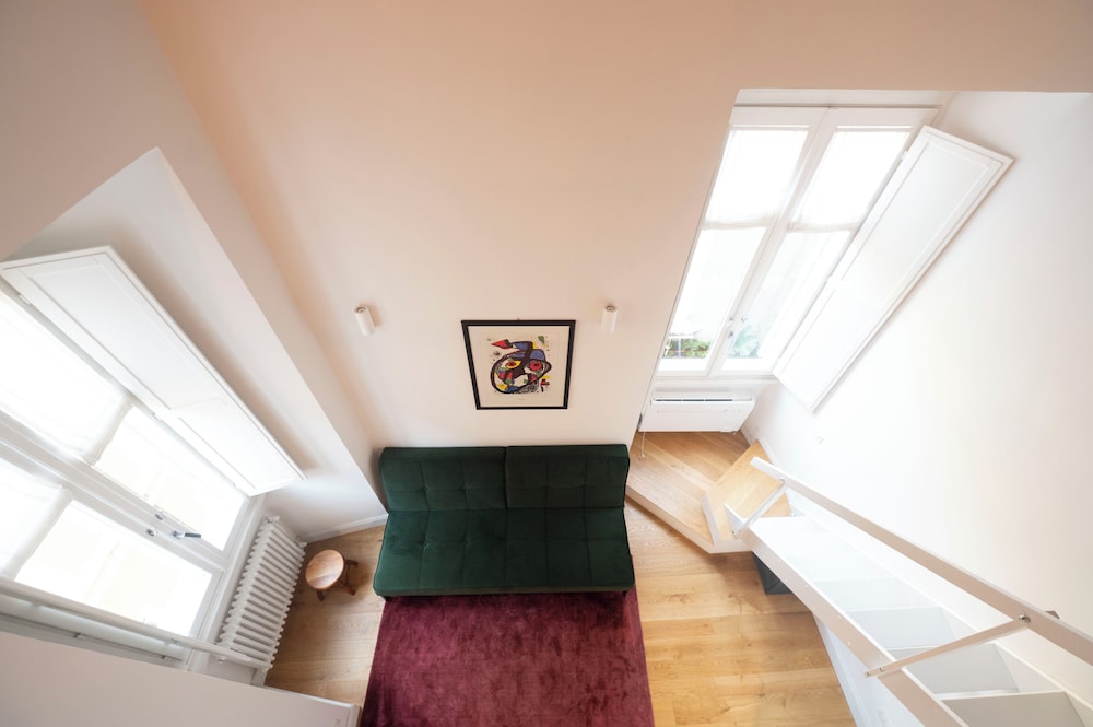 Campo De' Fiori Apartments