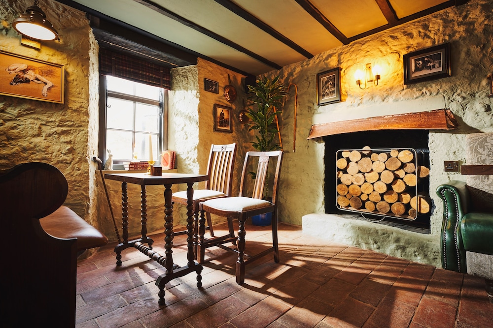 Masons Arms