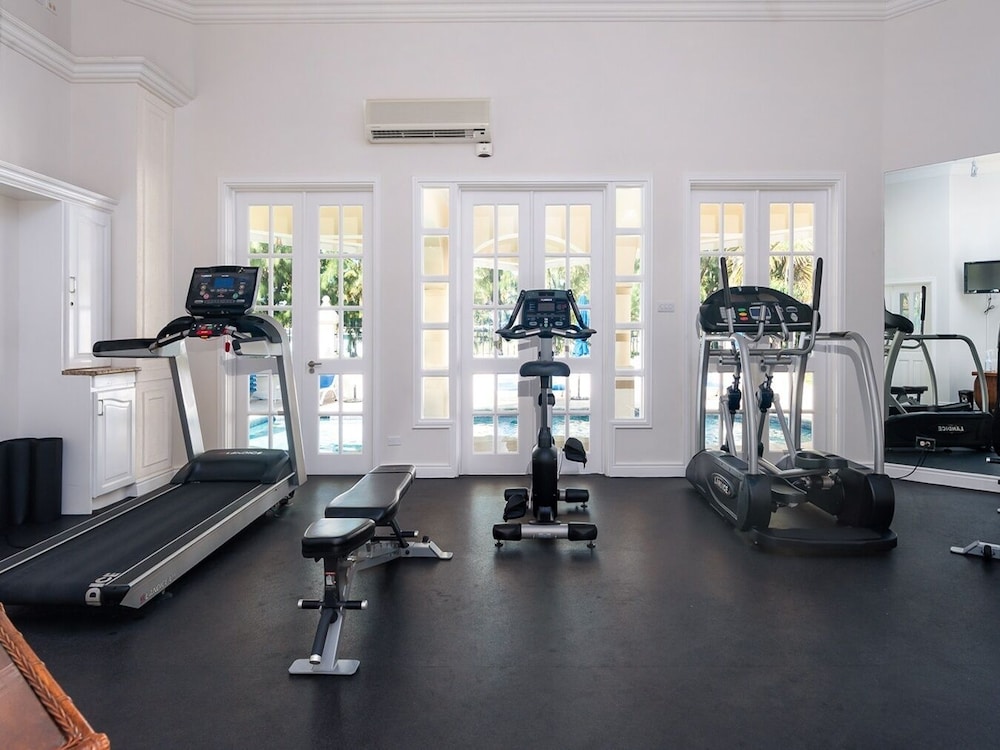 Luxury Townhome in Sandy Lane Neighborhood by BSL Rentals