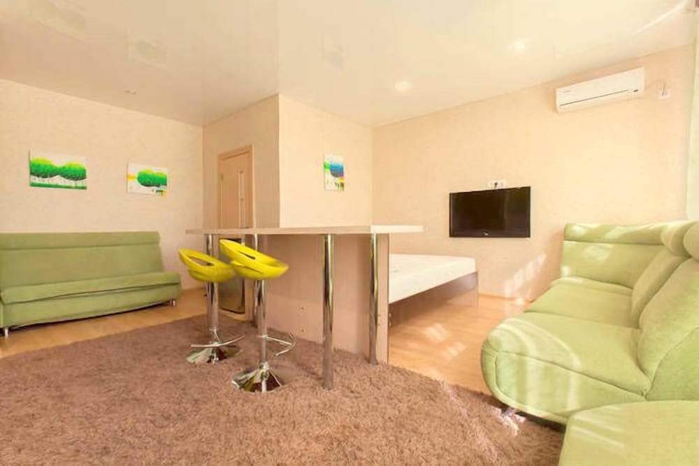 Apartament on Baumana Street