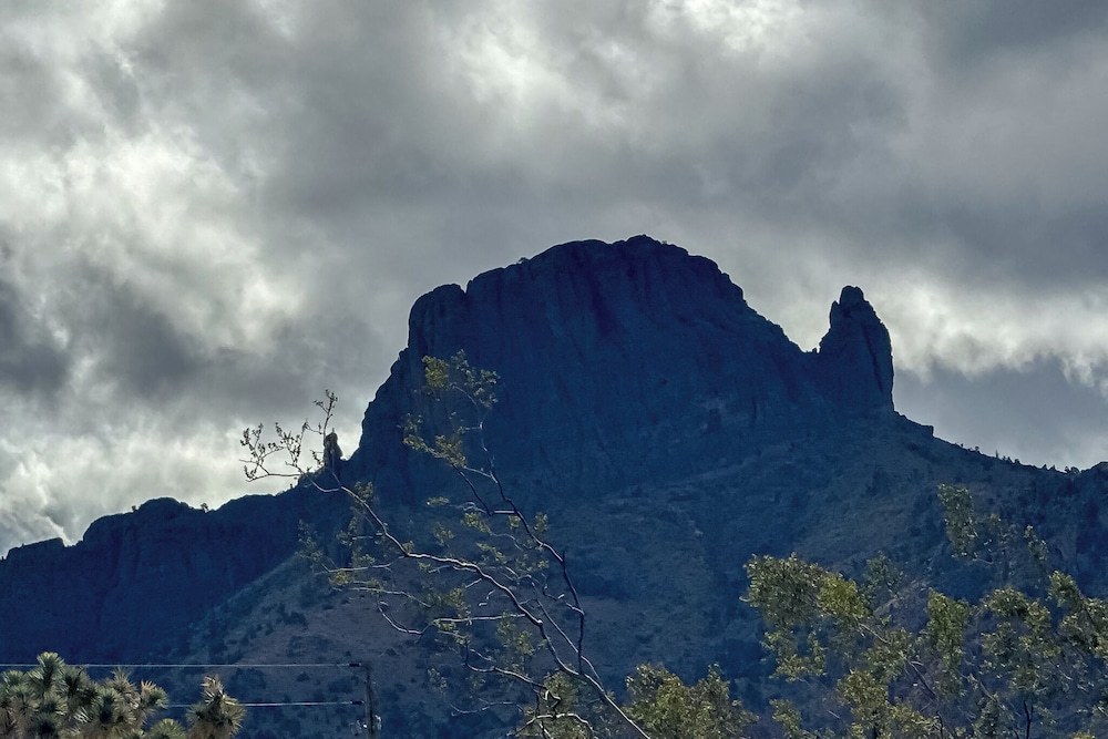 'gateway to the Grand Canyon' - Dolan Springs Gem!