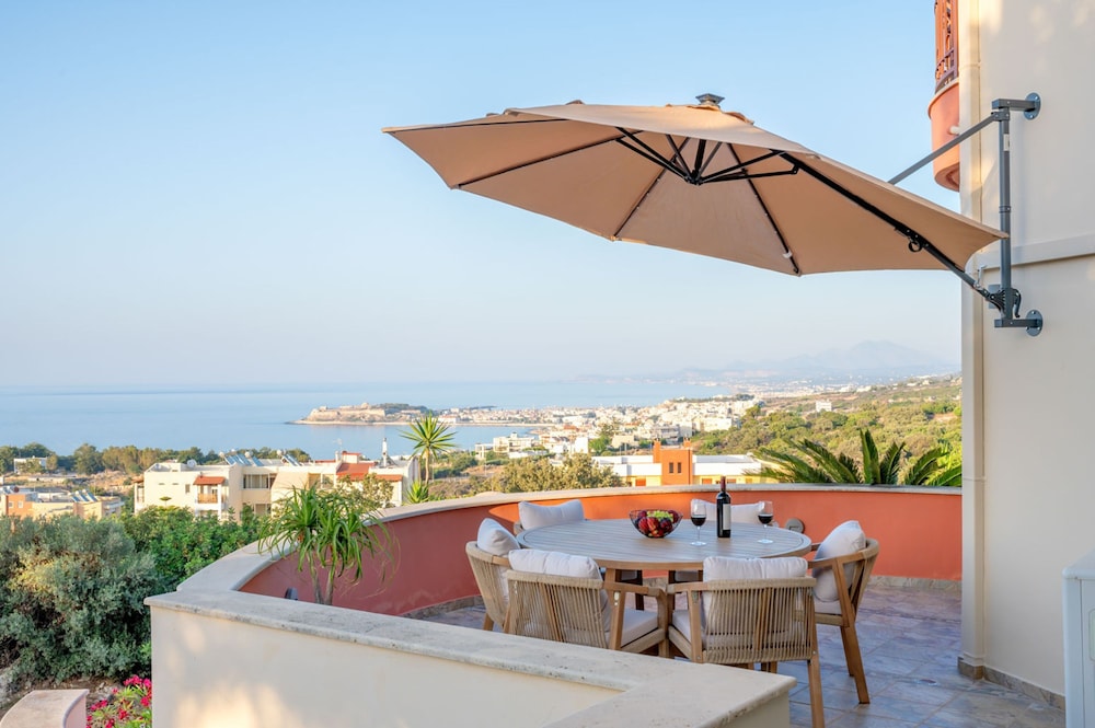Villa Seragio - With 60m Private Pool