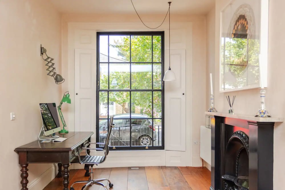 Stunning 2 Bedroom House in Peaceful London Fields