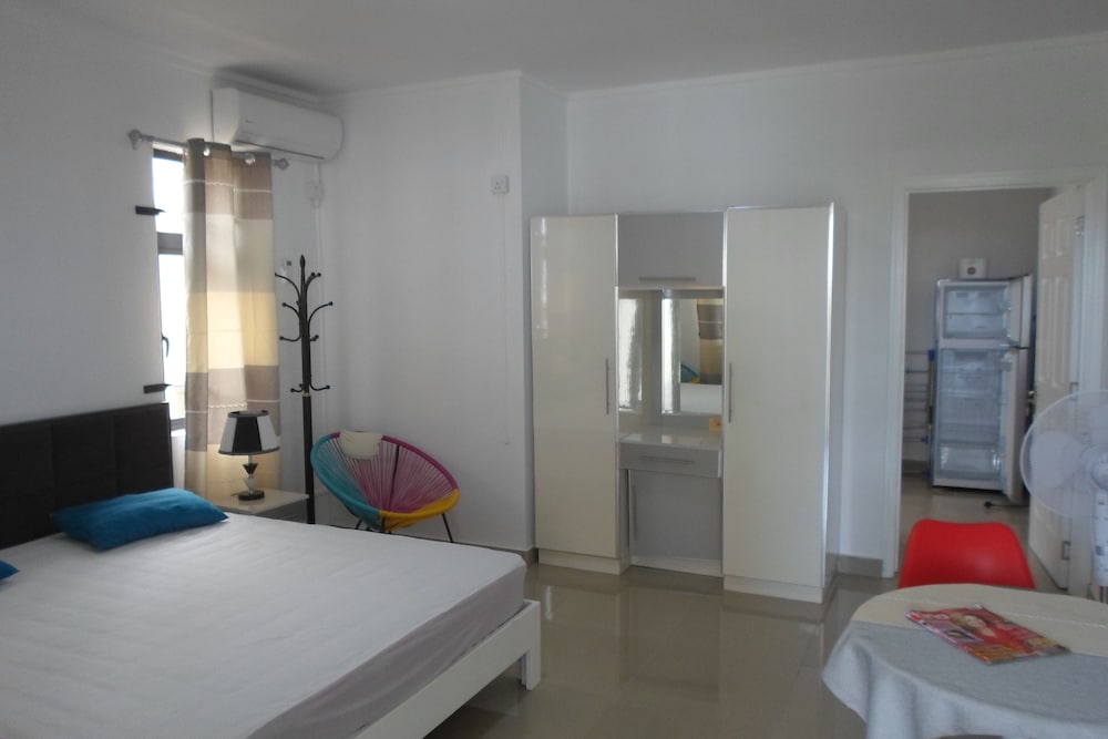 Residence La Colombe Vacation Rentals photo 5