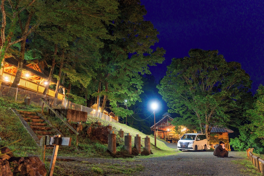 Hida-Osaka Fureai no Mori Bungalow