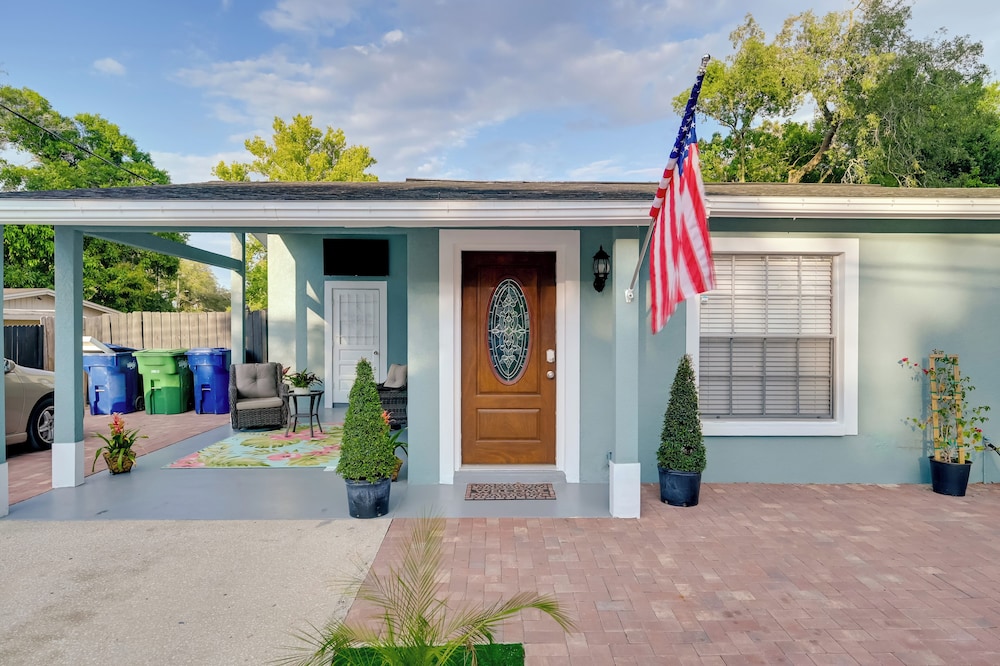 3 Mi to Busch Gardens - Vacation Rental in Tampa view 3