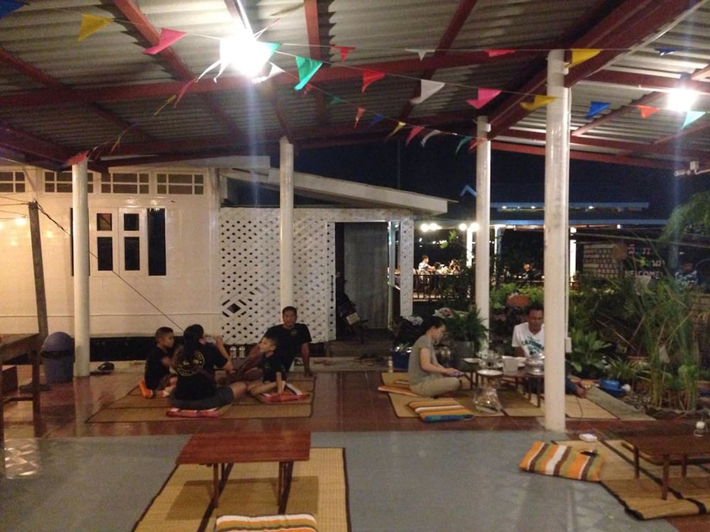 Se Sun Amphawa