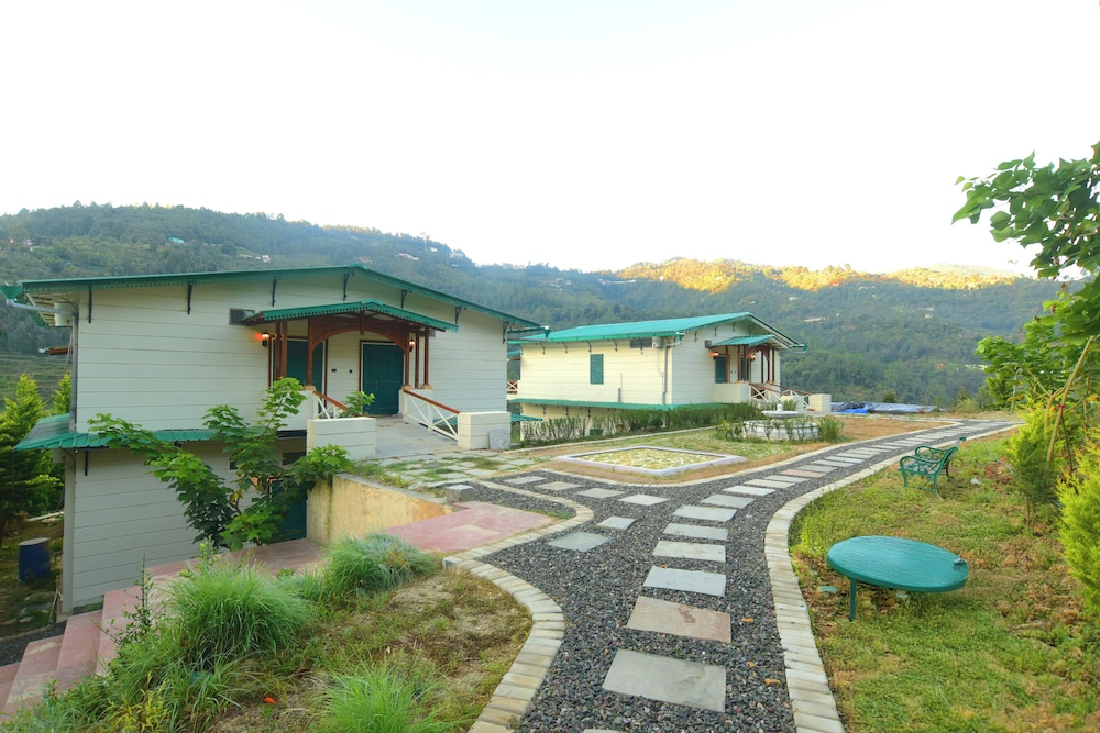 The GlenBrook Estate