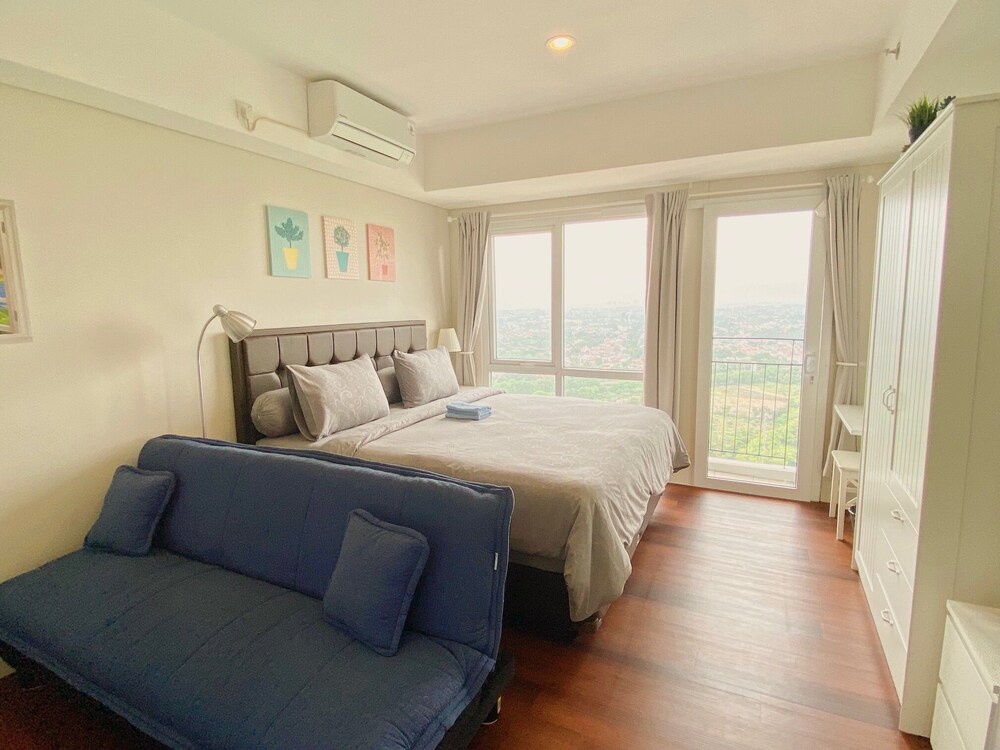 Breeze Apartments at Bintaro by OkeStay view 5