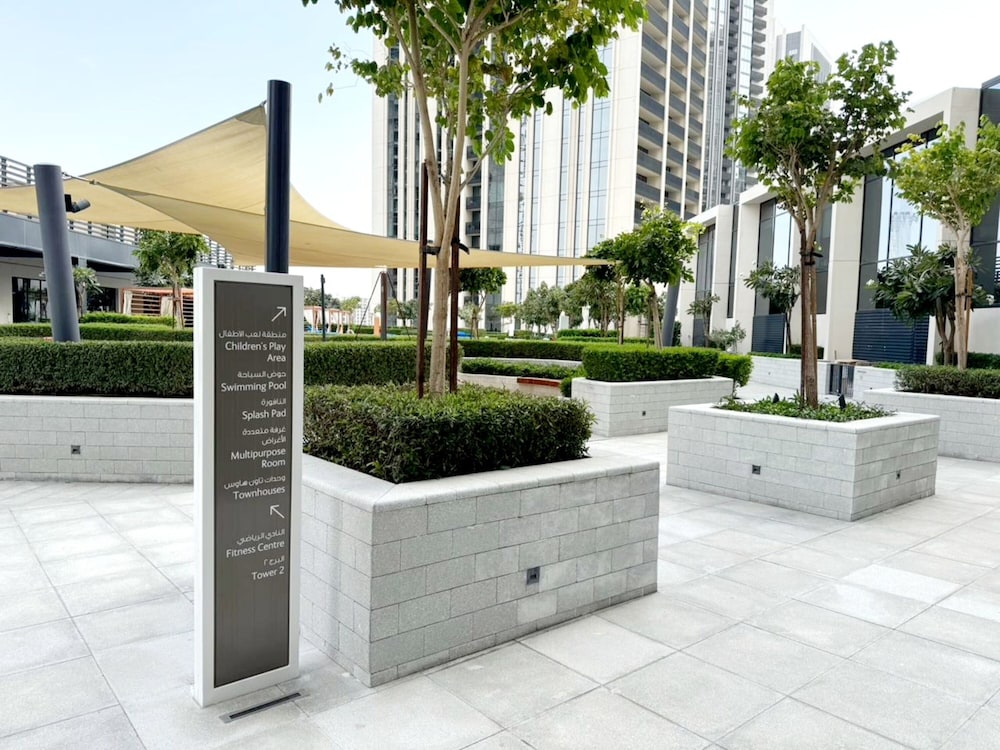 Luxury 2BR at Harbour Gate