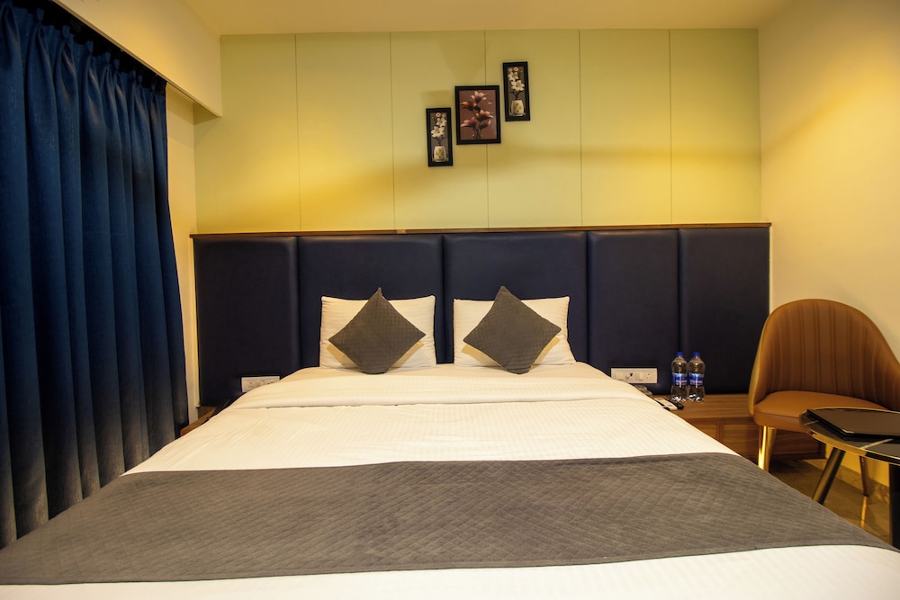Hotel Ratna Paradise