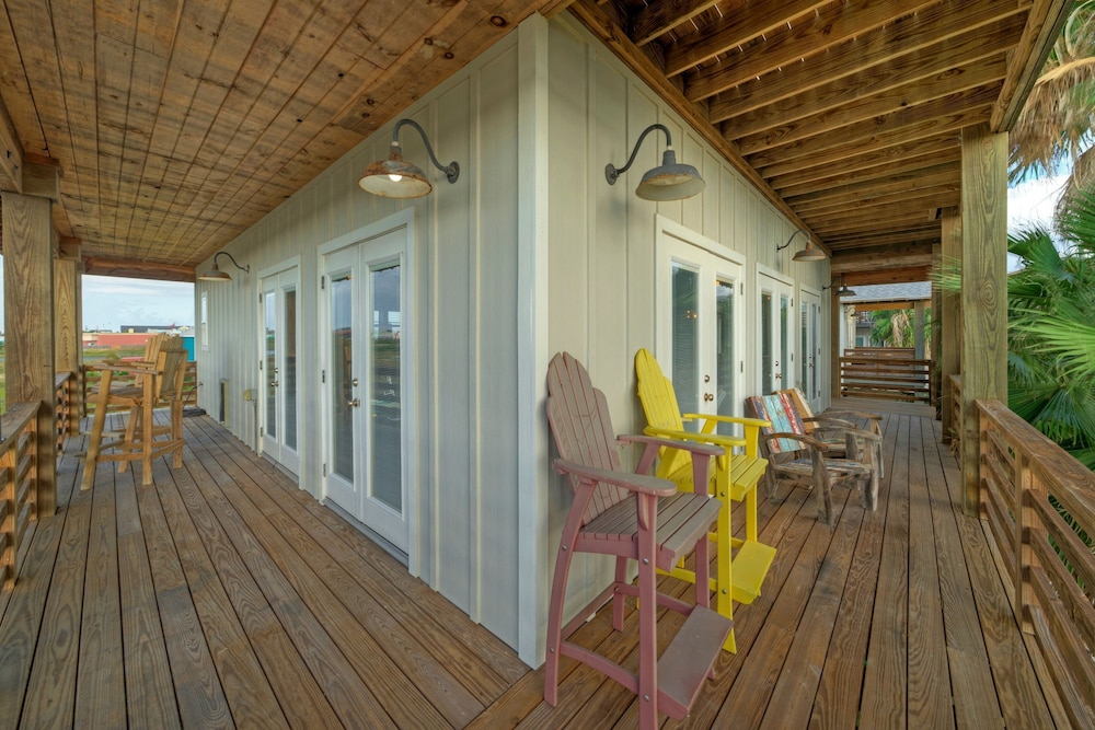Fish Camp Buyout by Avantstay Unique 6bdr Escape Private Pool Views